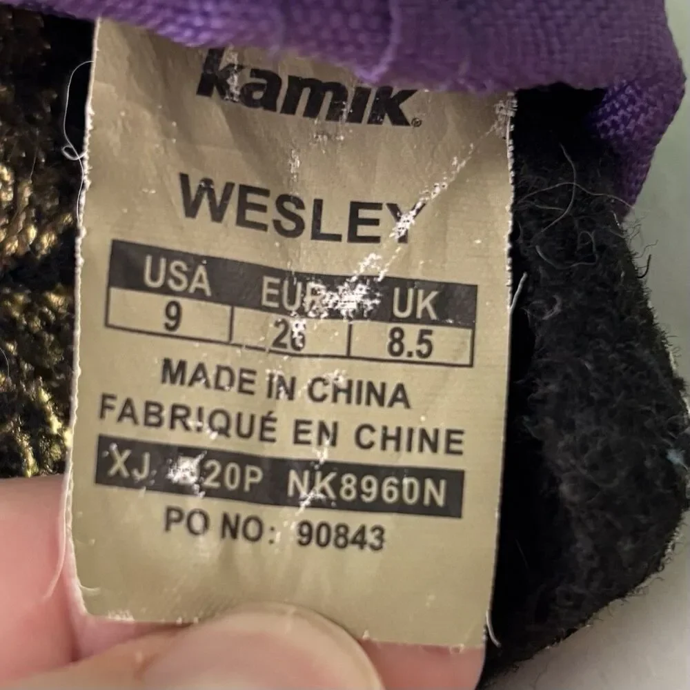 Kamik Boots Kids Girls Youth Size 9 Winter Snow Wesley Pull On Purple Black Wool